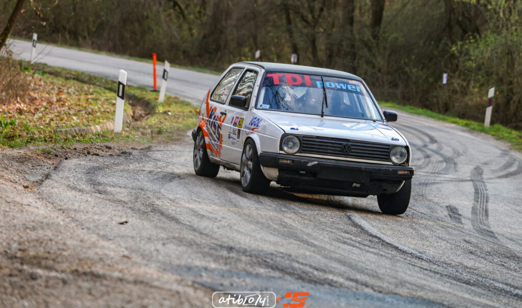 2R5A1321