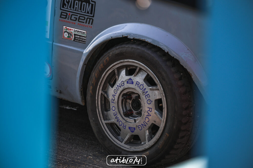 2R5A0373
