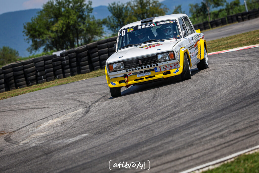 2R5A9226