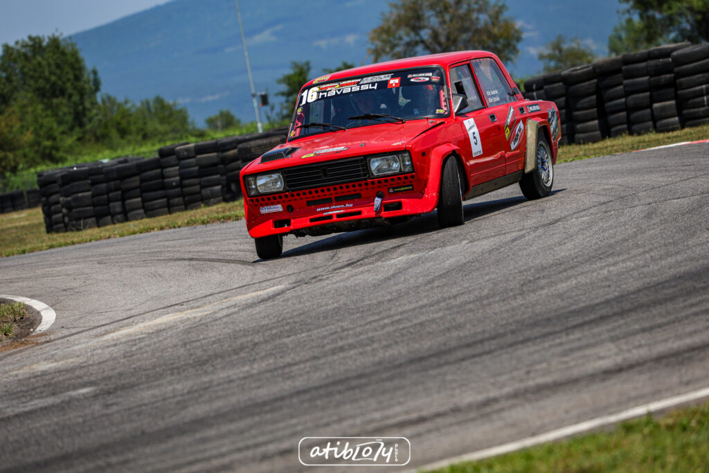 2R5A9260