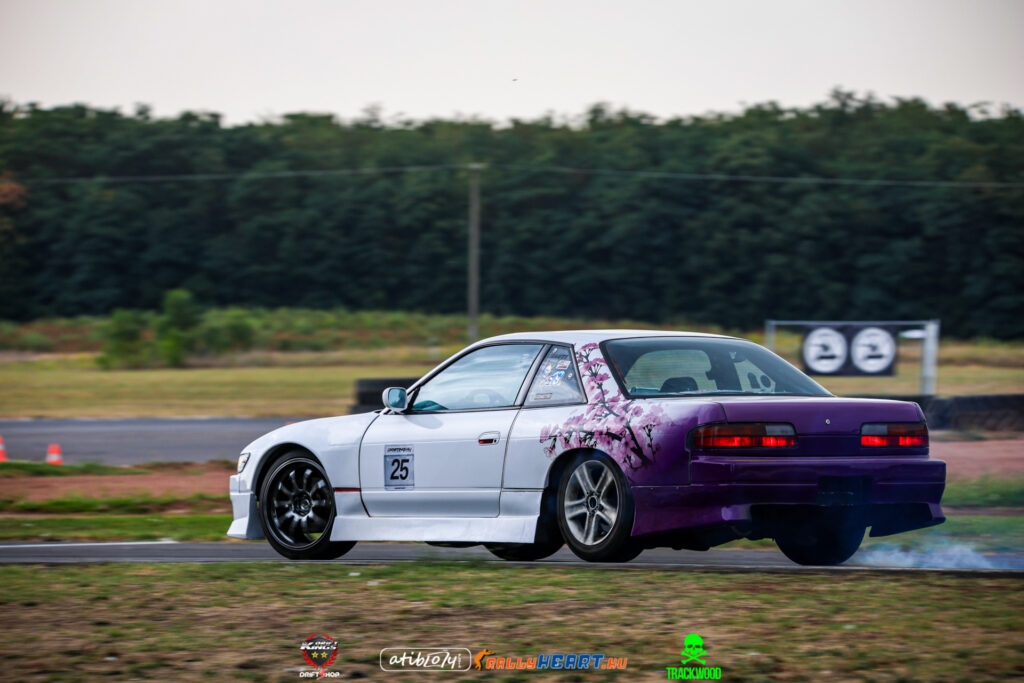 2R5A5076