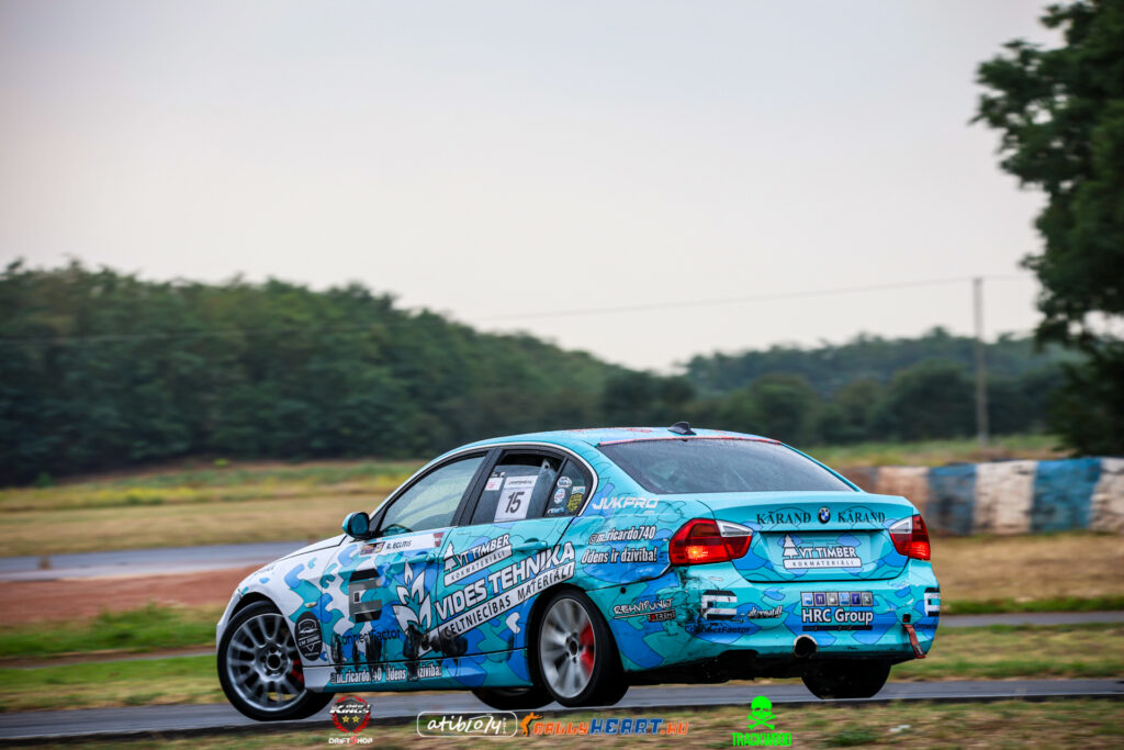 2R5A5170